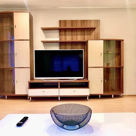 Schoenes 2 Im Herzen Von شقة